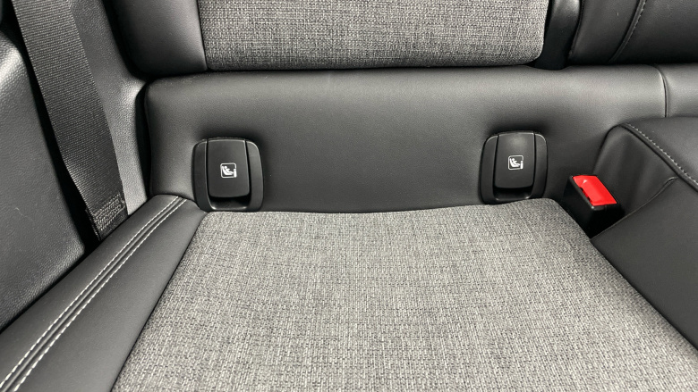 MINI Hatchback 135kW Cooper S Level 2 33kWh 3dr Auto Electric Hatchback